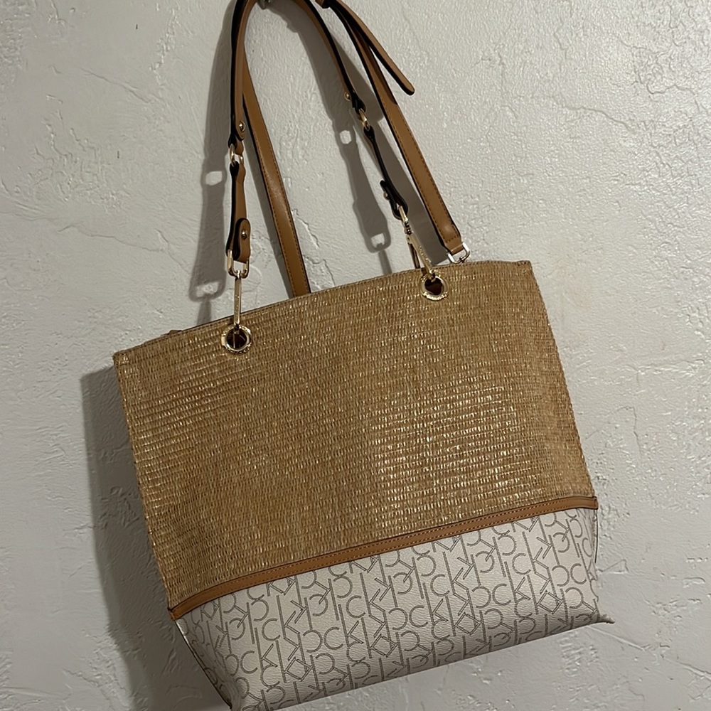 Calvin Klein Beige Straw Tote with Ivory CK Logo Panel - Picture 10 of 10